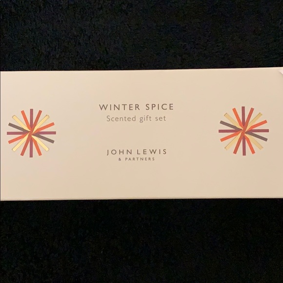 Winter spice candle & diffuser set - Picture 2 of 5